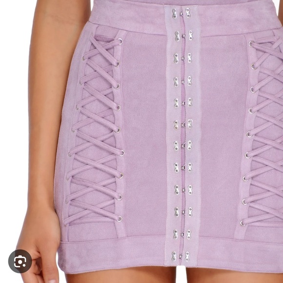 BNWT Oh Polly Turn of the Tied Suede Mini skirt & bodysuit in Mauve - Picture 4 of 8